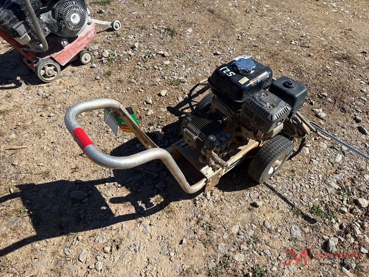 mi-t-m-pressure-washer-image-2