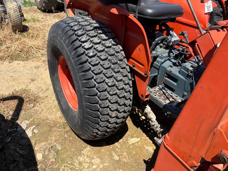 kubota-l2350-image-10