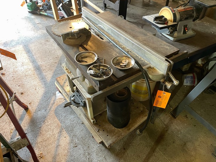 #7009-•-craftsman-tilting-arbor-table-saw-image-1