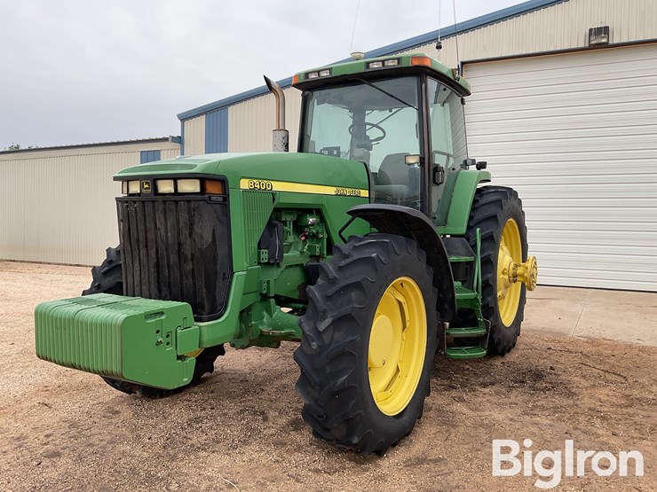 john-deere-8400-image-1