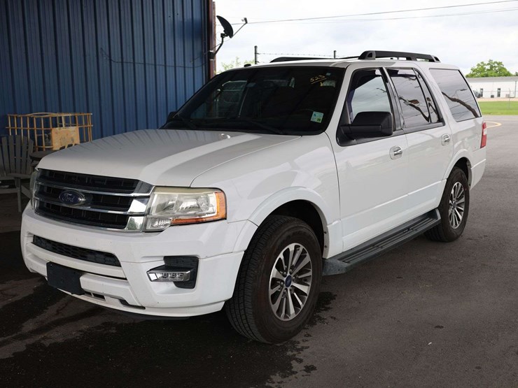 2015-ford-expedition-image-3