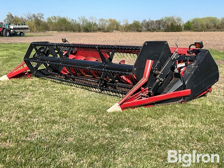 1997-case-ih-1020-image-1