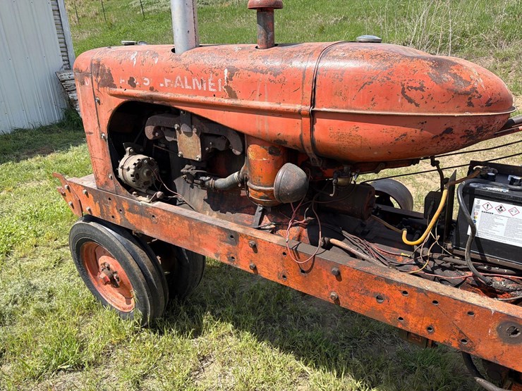 allis-chalmers-wd-tractor-image-7