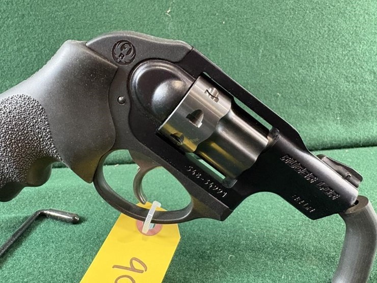 ruger-lcr-22lr-revolver-image-8
