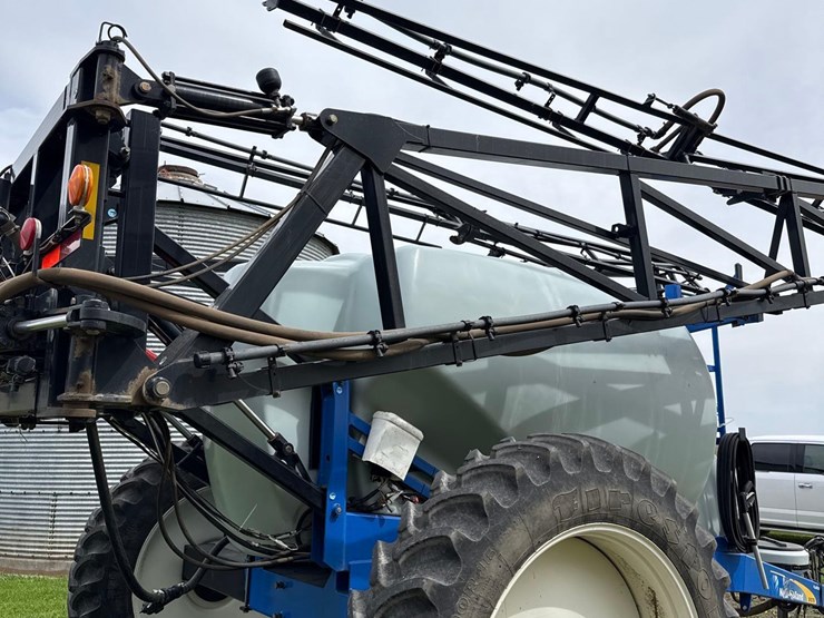 new-holland-s1070-image-14