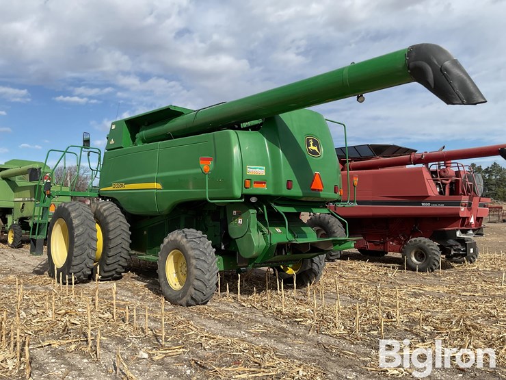 2004-john-deere-9760-sts-image-7