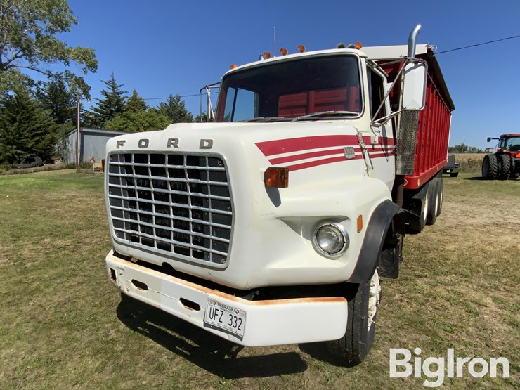 1973-ford-lts9000-image-18