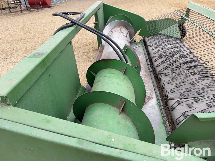 john-deere-212-image-13