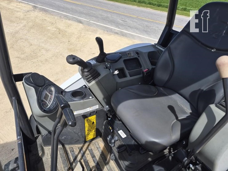 2020-bobcat-e26-image-11