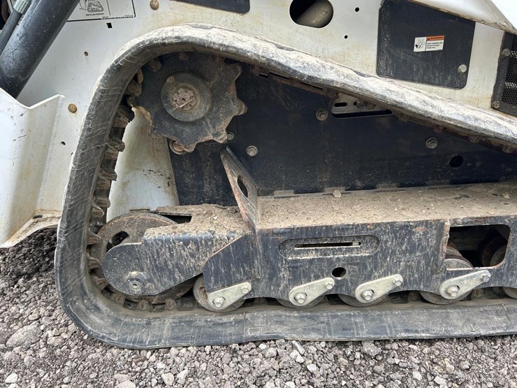 2020-bobcat-mt85-image-13