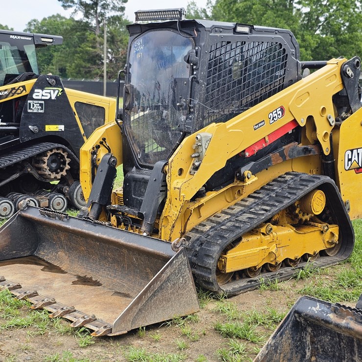 2024 CATERPILLAR 255