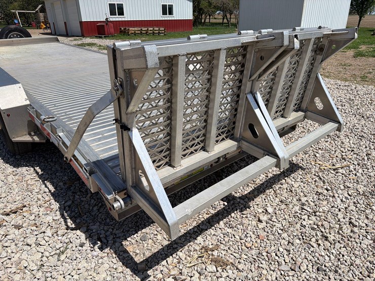 2020-eby-86”-x-24-1/2ft-bumper-hitch-flatbed-trailer—1-owner-image-18