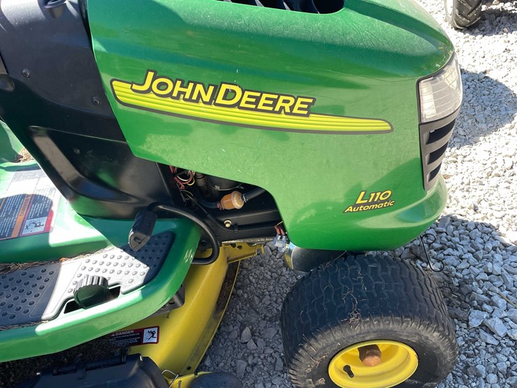 john-deere-l110-image-14