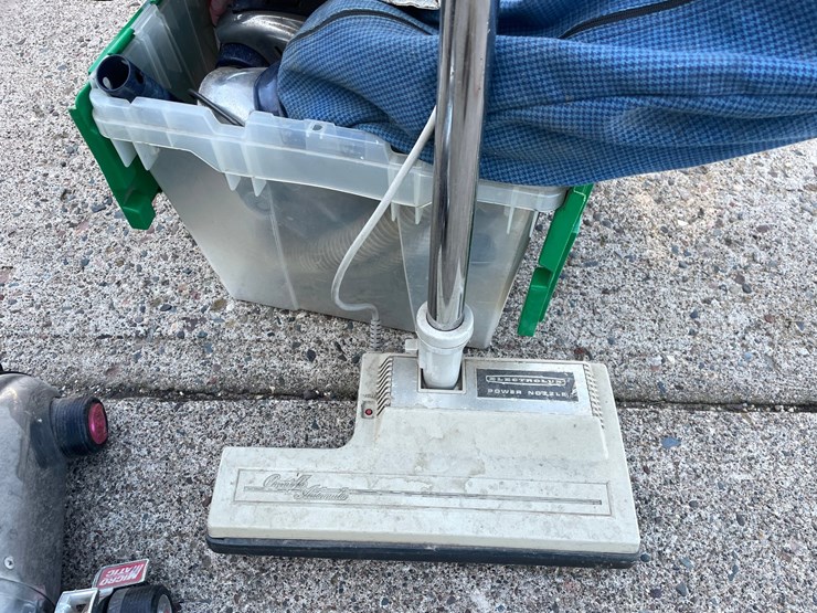 #7002-•-vacuums-and-parts-image-8