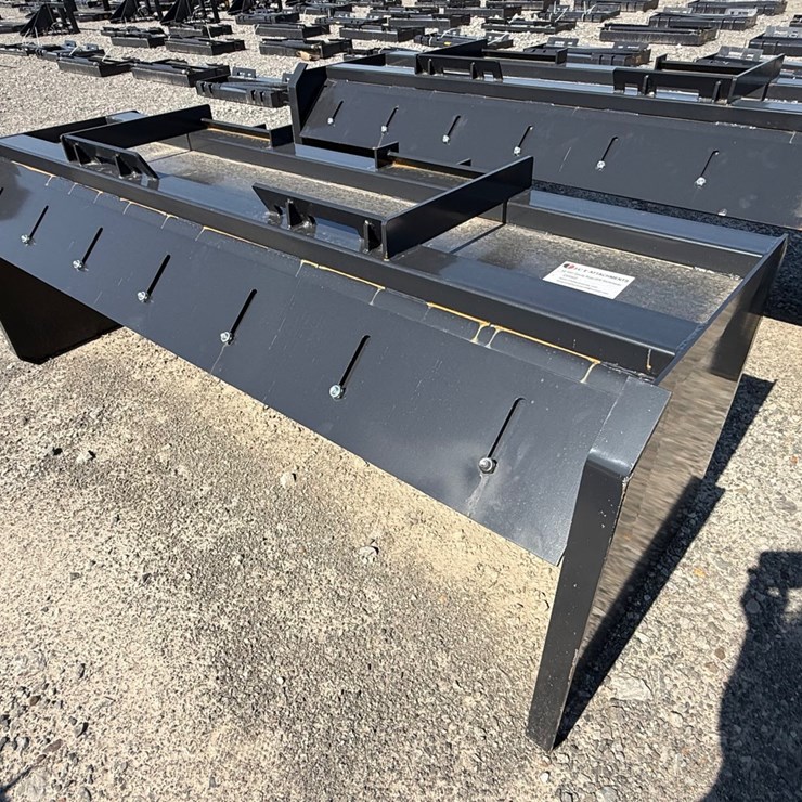 #2030 • Unused JCT Skid Steer Pusher Box INV# 45720