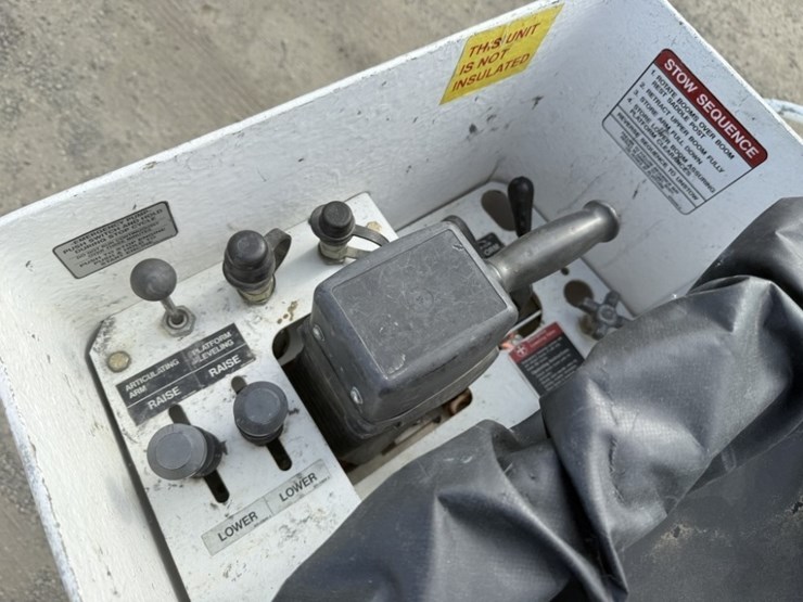 2000-ford-f550-image-25