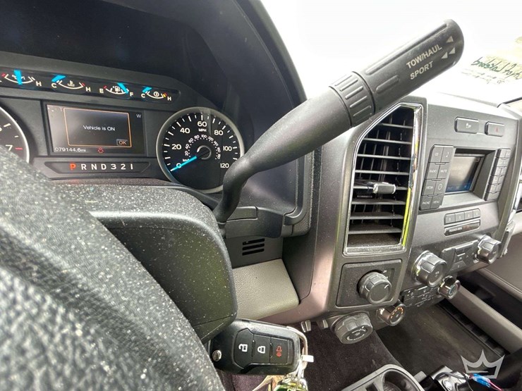 2017-ford-f150-image-24