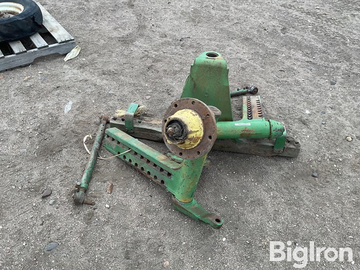 john-deere-4440-image-3