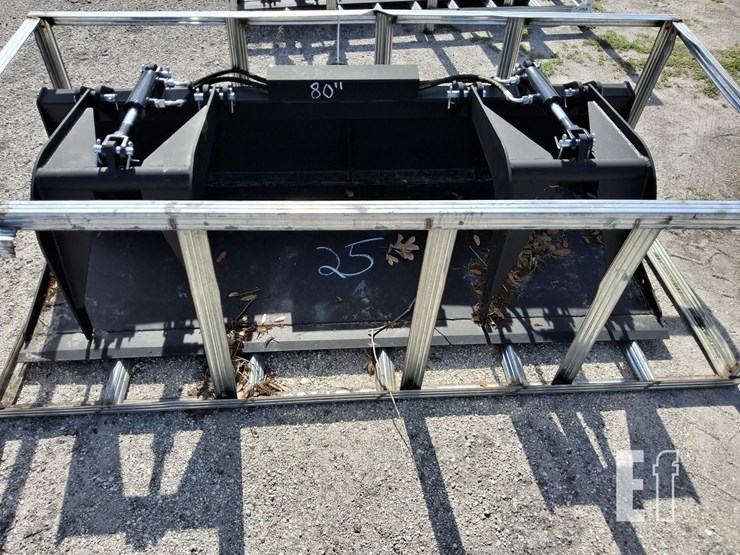 2025-pabreak-skid-steer-grapple-bucket-image-1