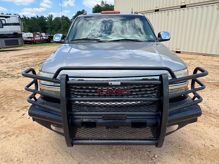 2002-gmc-sierra-3500-image-5
