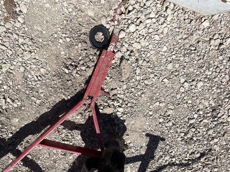 #7411-•-farm-king-snow-blower-image-19