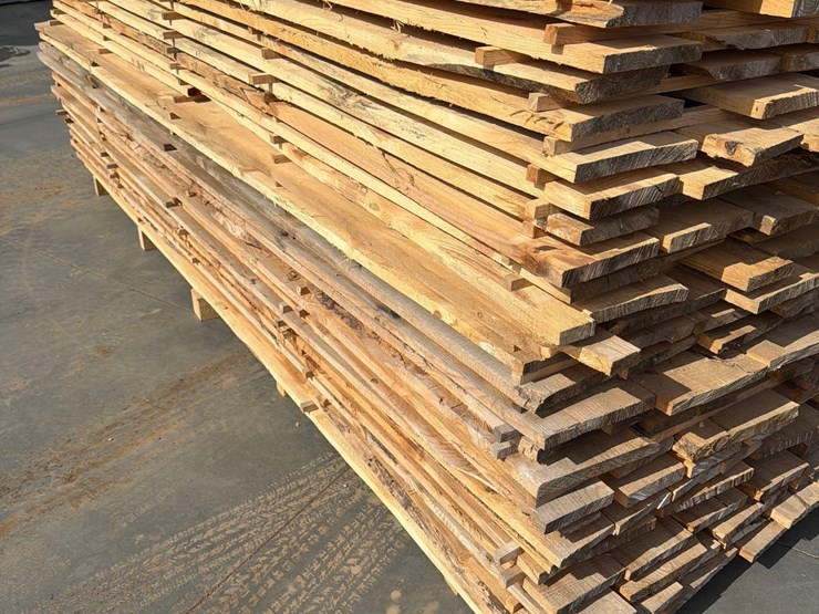 rough-saw-pine-lumber-image-5