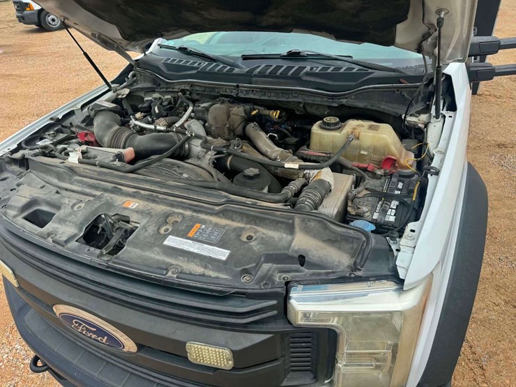 2017-ford-f550-sd-image-25