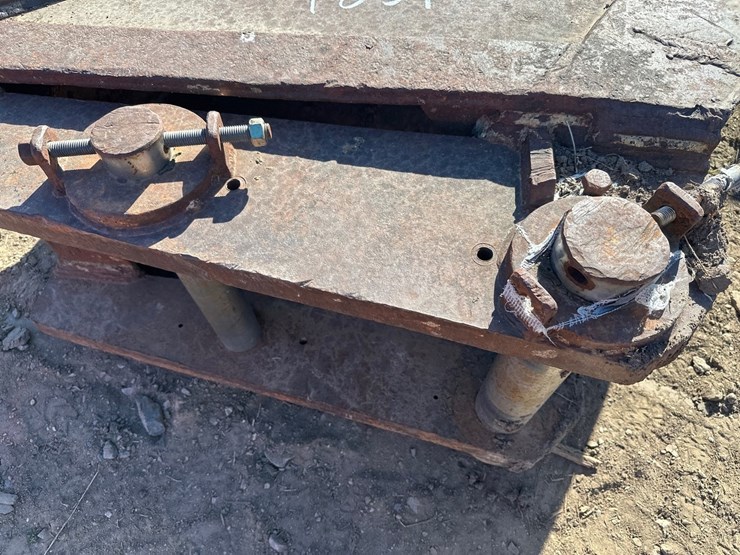 #4854-•-approx-26"-sand-excavator-bucket-image-6