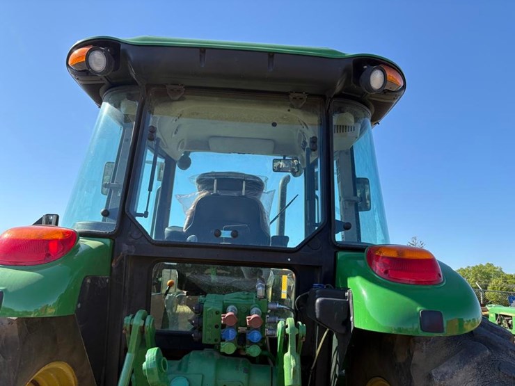 john-deere-6115d-image-17