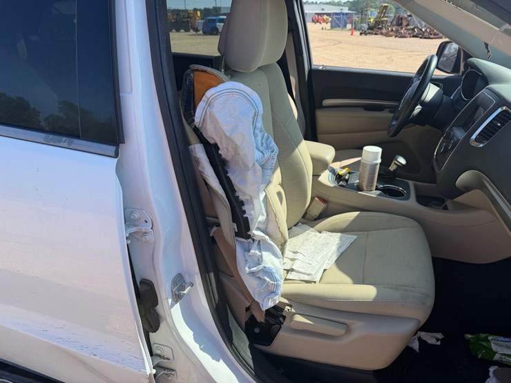 2018-dodge-durango-image-11