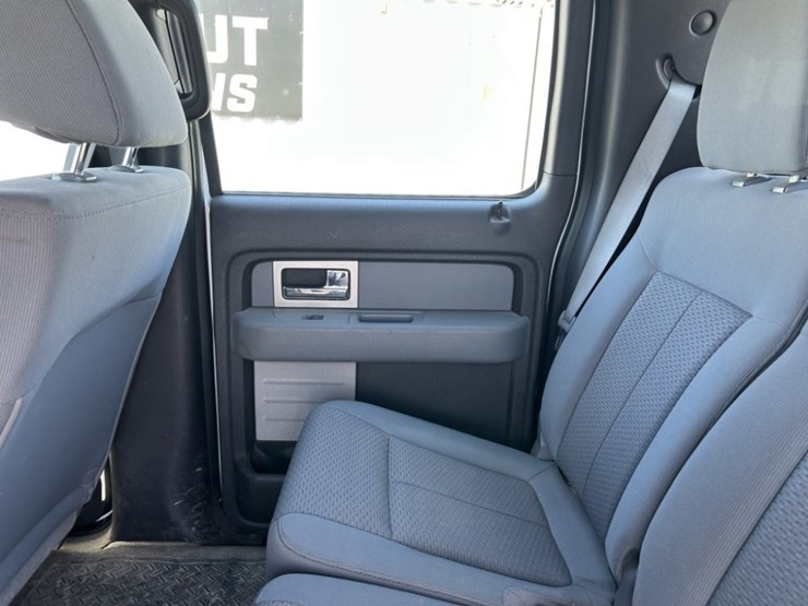 2011-ford-f150-xl-image-24