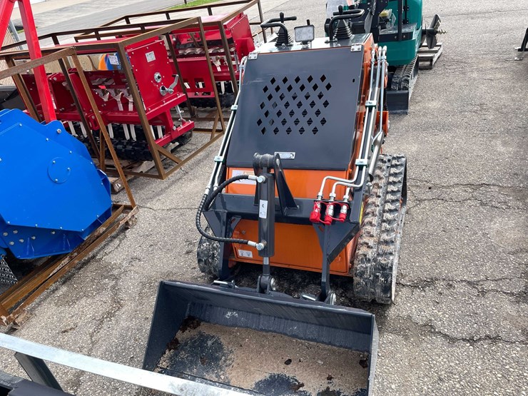 #9047-•-unused-landhonor-mini-skid-steer-(o12)-image-8