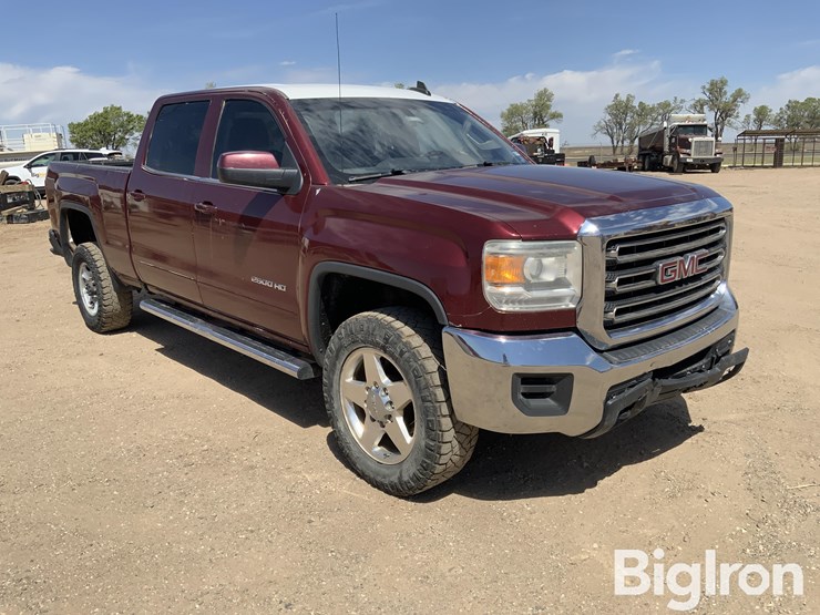 2016-gmc-sierra-2500-image-3