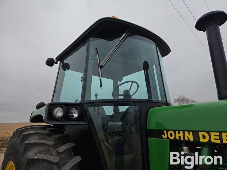 1991-john-deere-4455-image-17