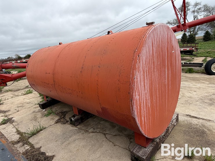 2000-gal-fuel-tank-image-3