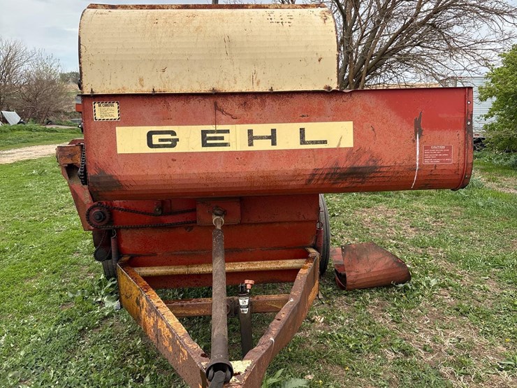 gehl-bf130-image-3