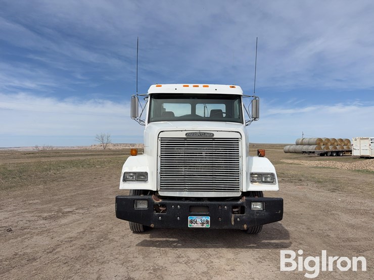 1991-freightliner-flc112-image-2