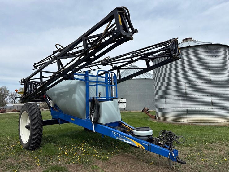 new-holland-s1070-image-2
