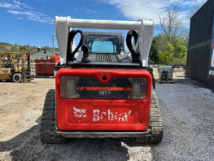 2022-bobcat-t870-image-3