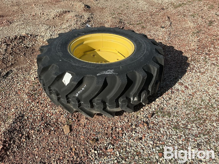 john-deere-24-image-7