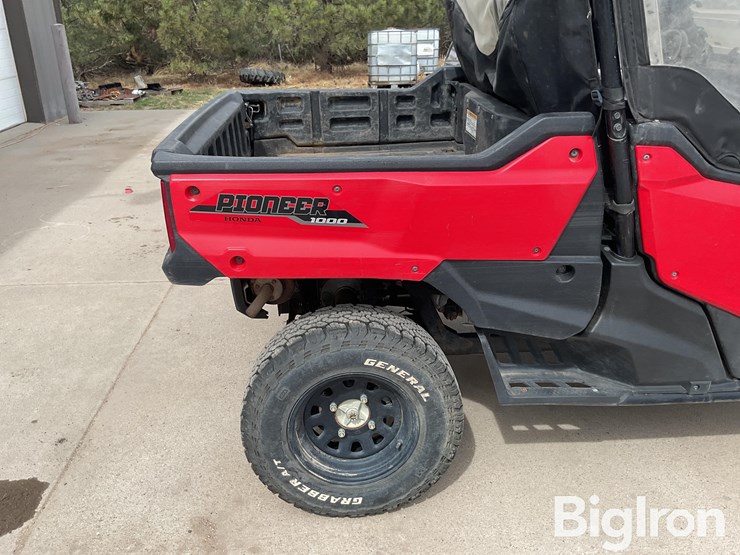 2016-pioneer-4x4-image-19
