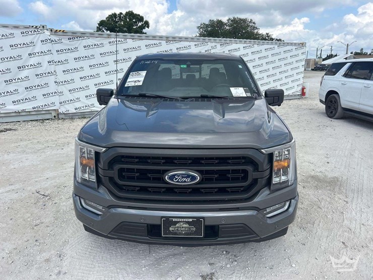 2021-ford-f150-image-21
