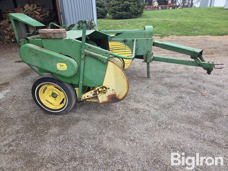 john-deere-24t-image-4