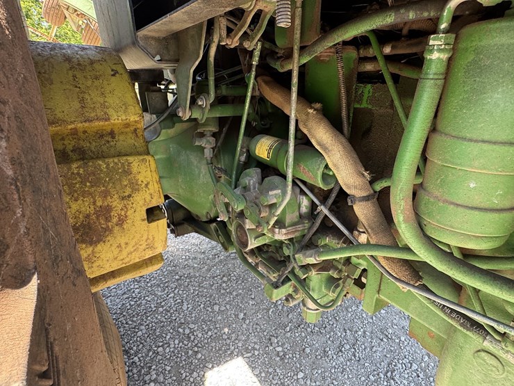 1990-john-deere-4755-image-18