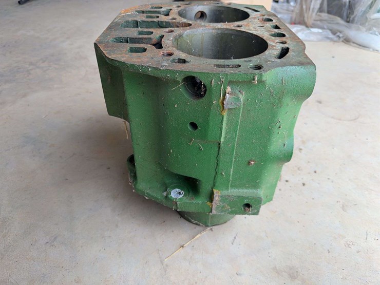 john-deere-b-image-5