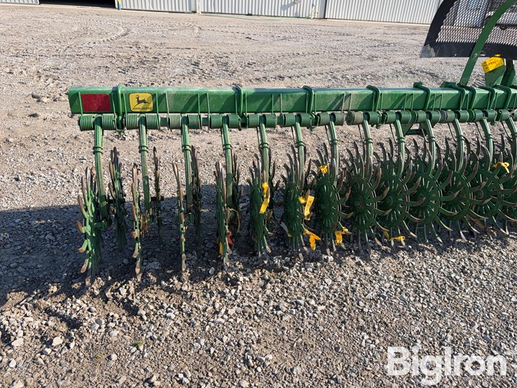 john-deere-400-image-17