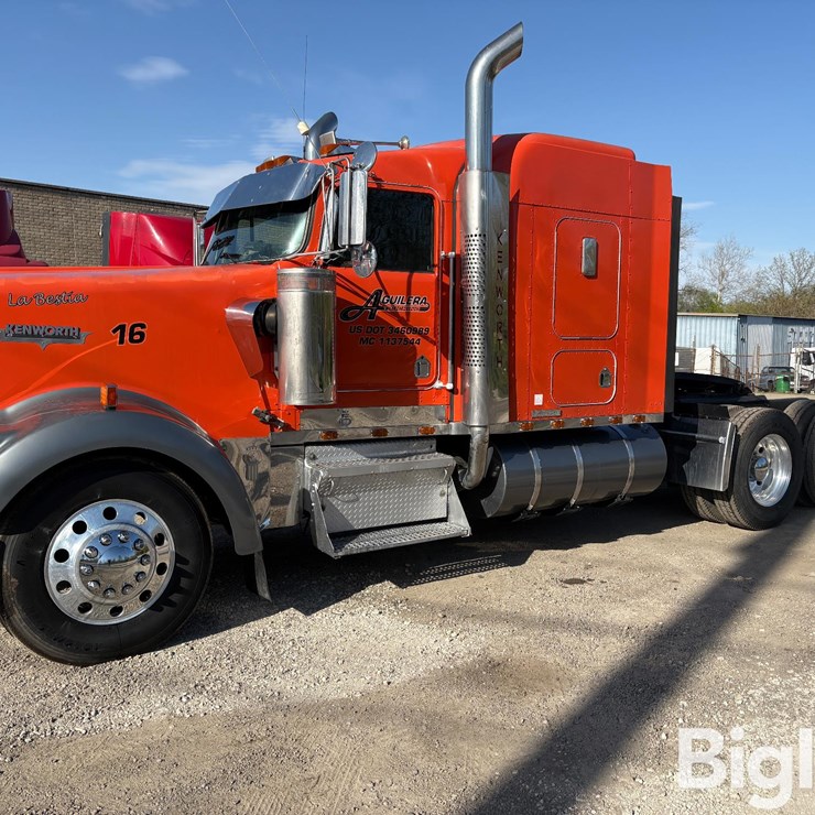 2001 KENWORTH W900
