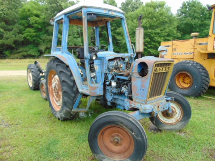 ford-4000-image-8