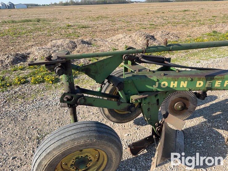 john-deere-a1450-4-bottom-moldboard-plow-image-18