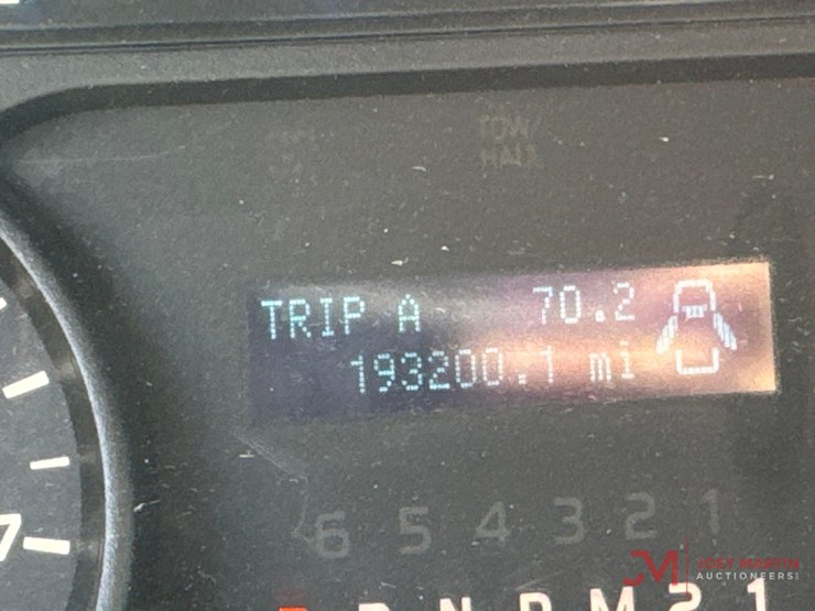 2014-ford-f150-image-36